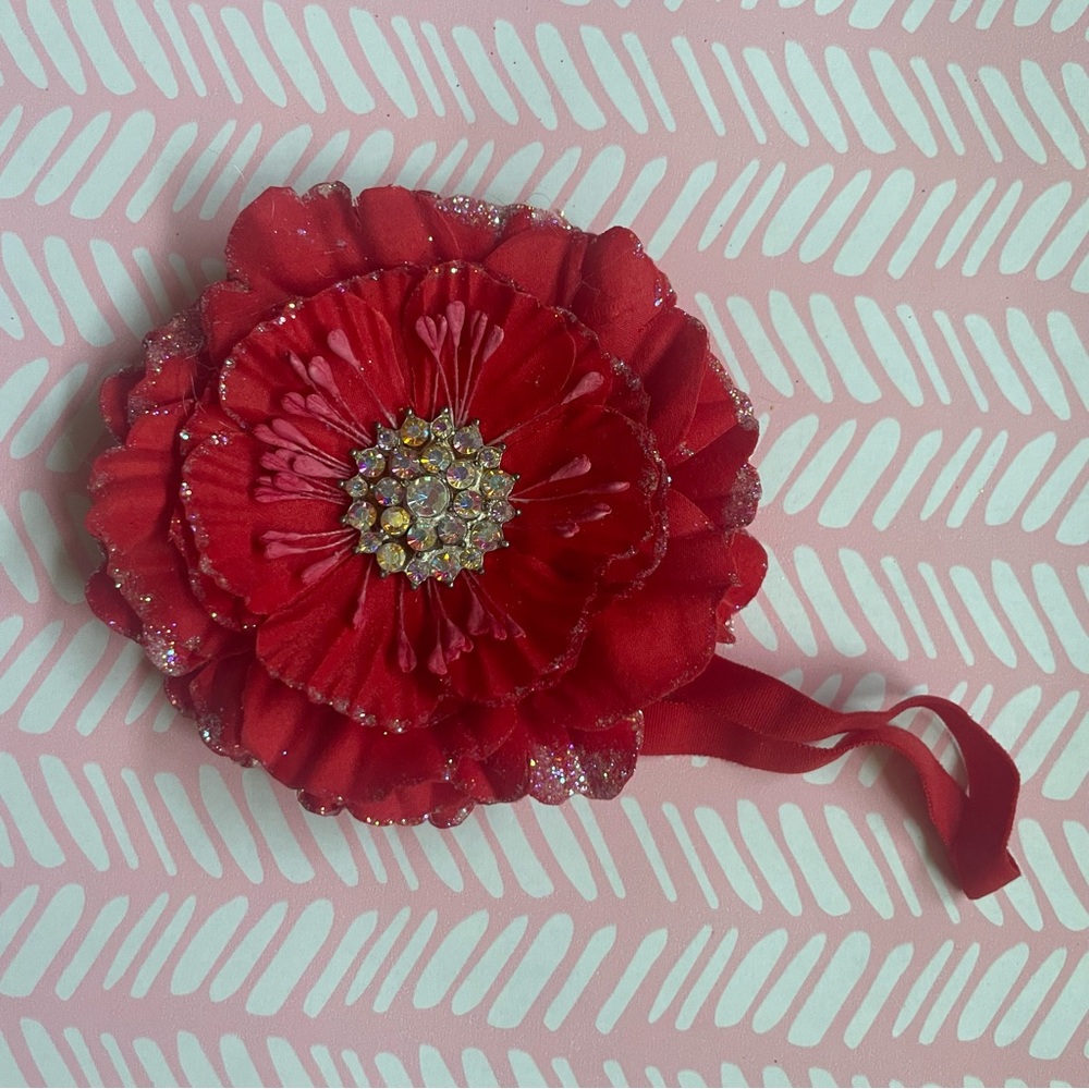 Sparkly red Tieks flower topper